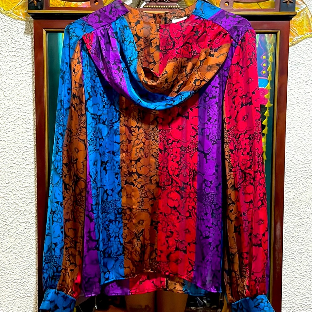 Vintage Elegant Floral Blouse
